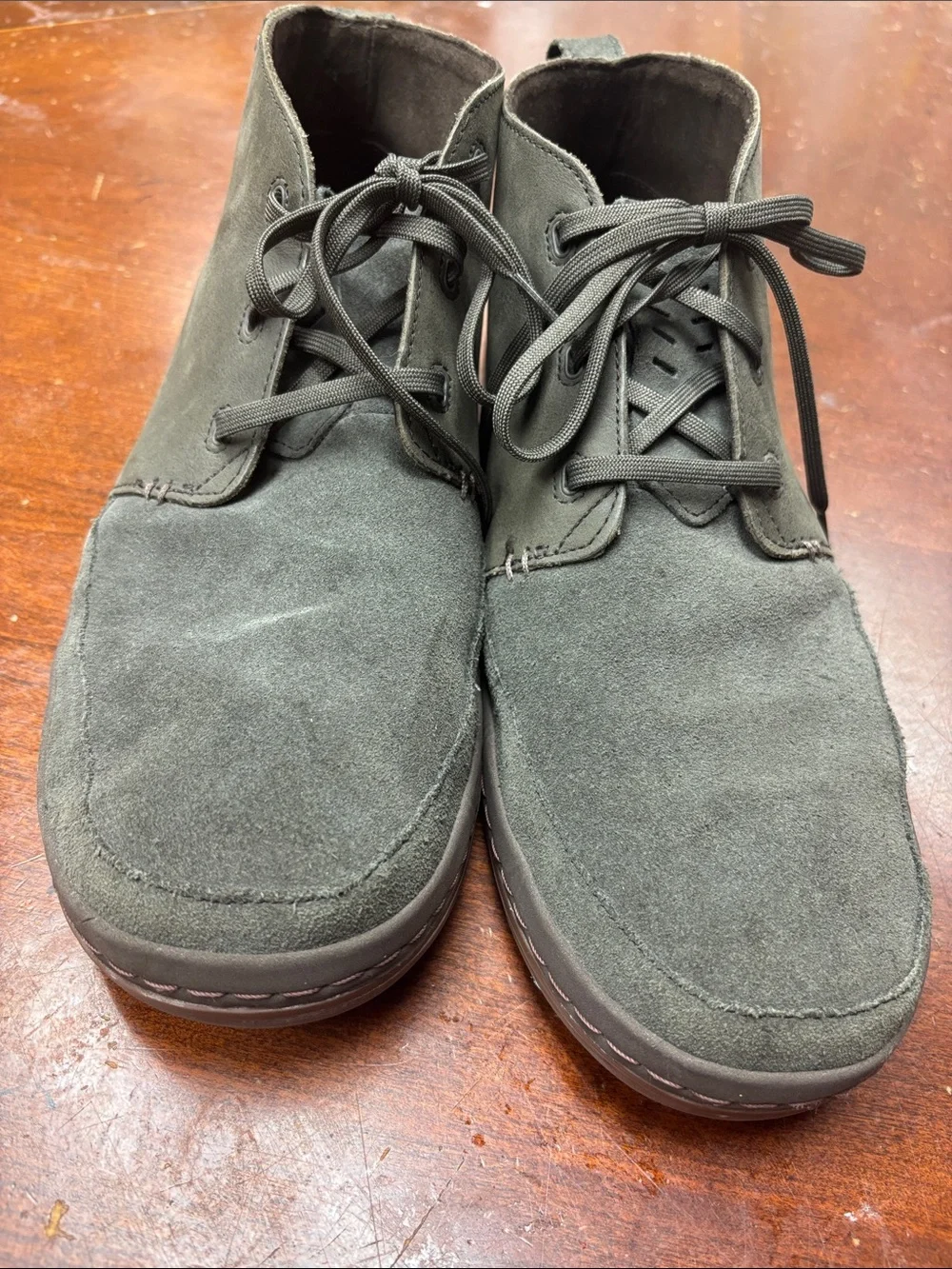Teva suede lace